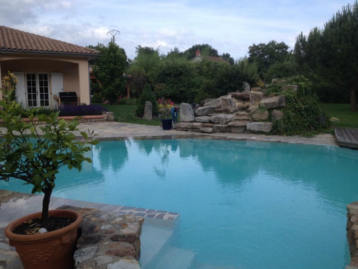 Les Genets Hotel Orleat Exterior photo